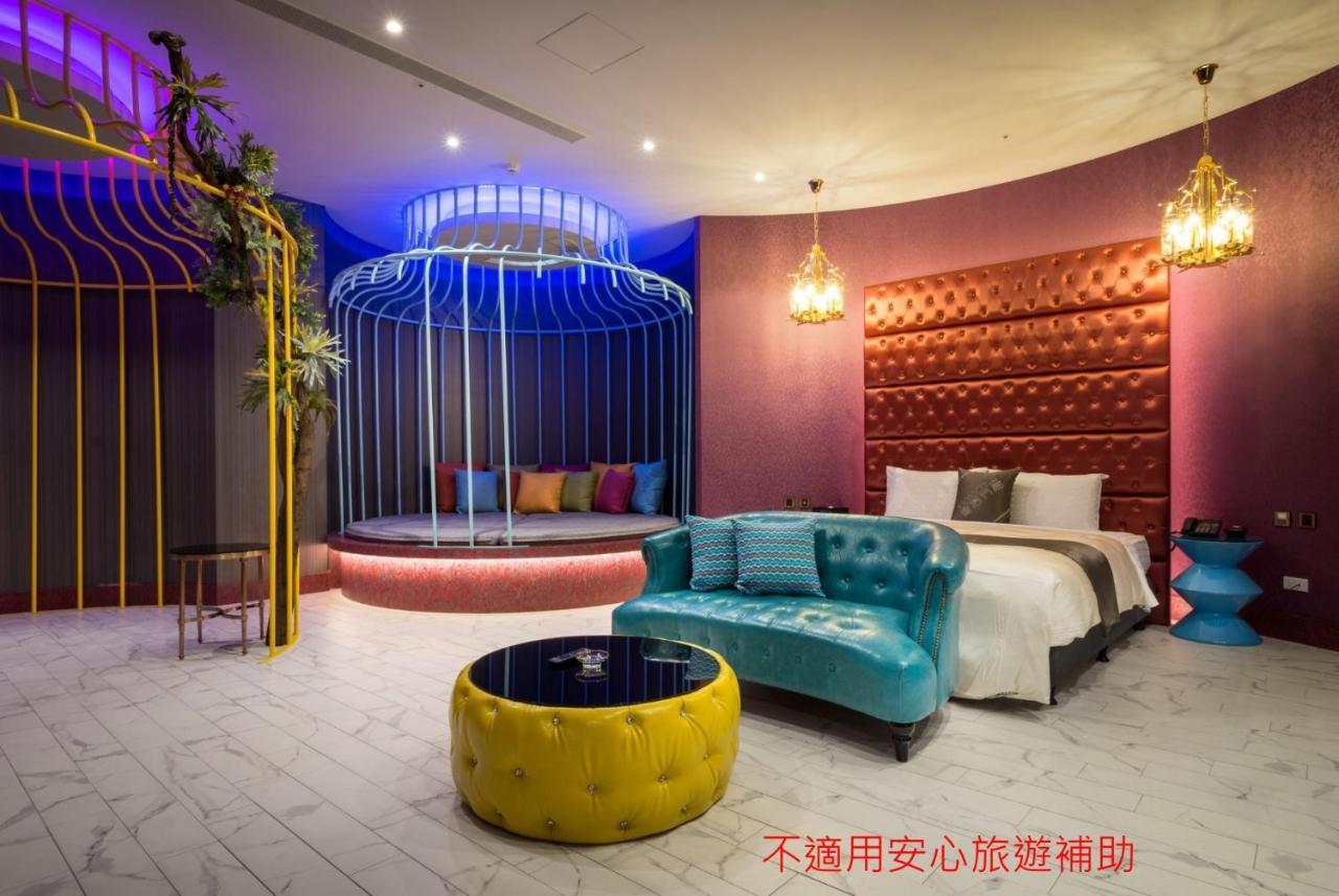 Icolour Villa Motel Taichung Eksteriør bilde