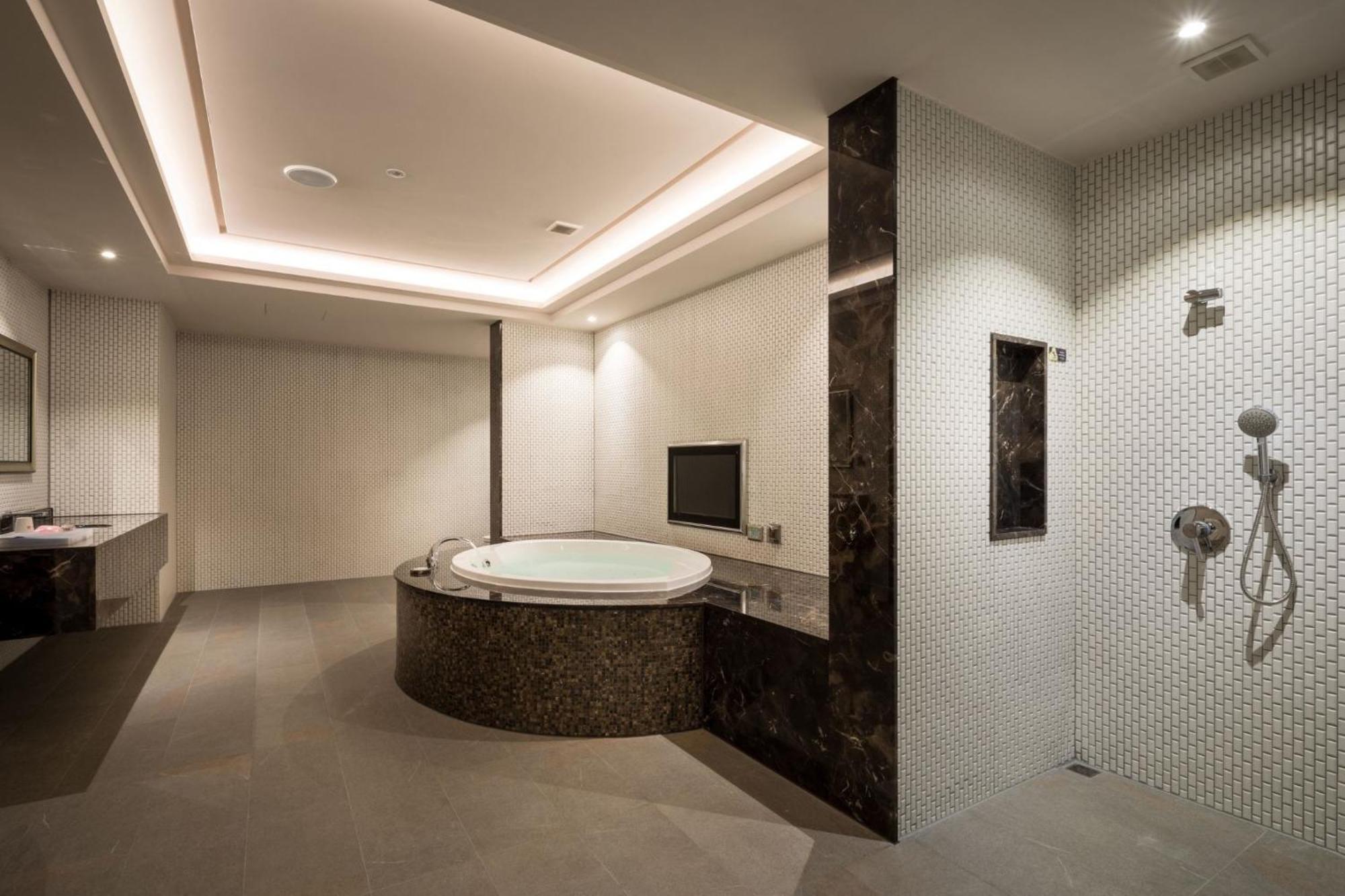 Icolour Villa Motel Taichung Eksteriør bilde